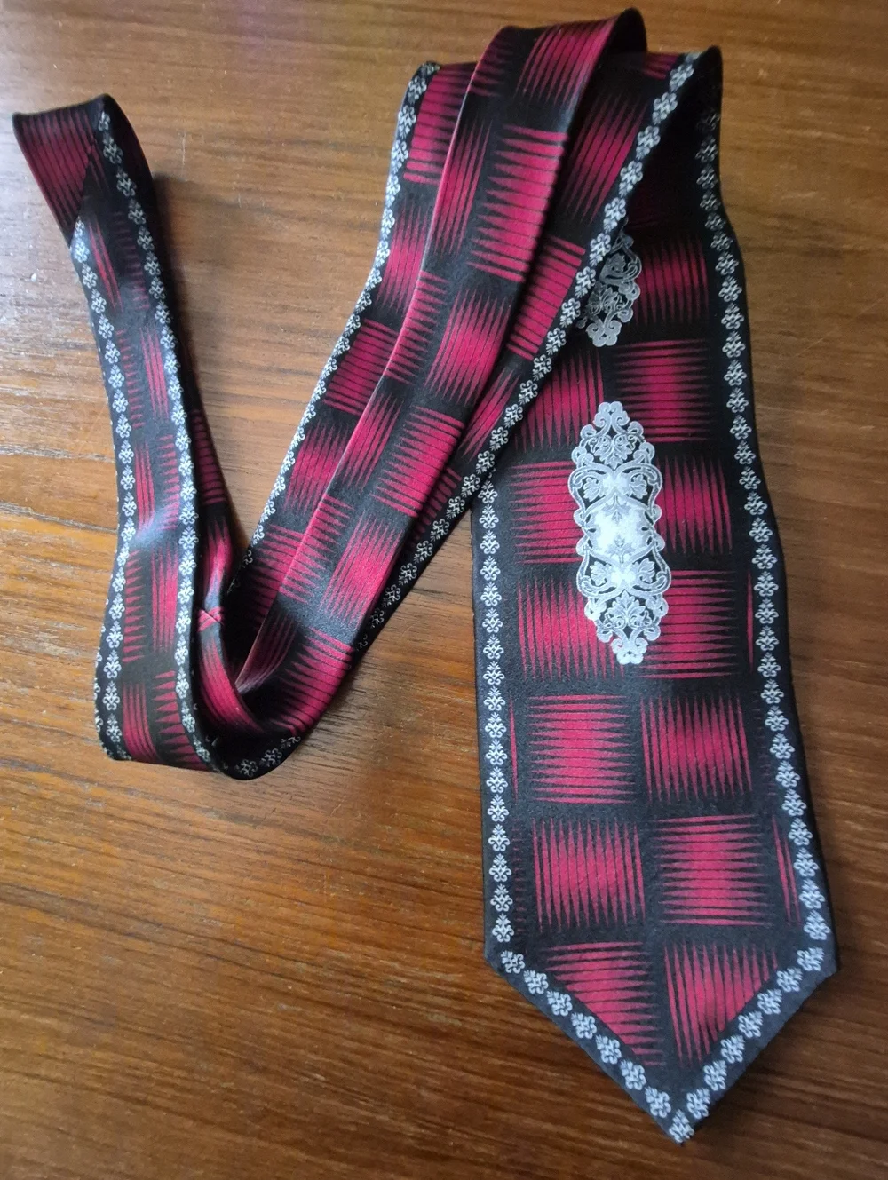 Stacy Adams Black and Red Print Silk Necktie with Silver